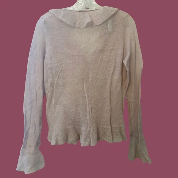 ⭐️ Ann Taylor Whimsy Ruffle Cardigan in Pink - Size Medium - Pre-Loved - Picture 4 of 10